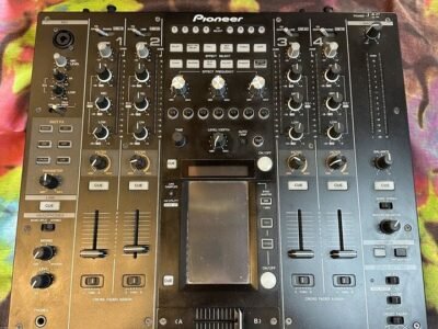 Misturador de DJ Pioneer DJM-2000NXS Pro de 4 canais