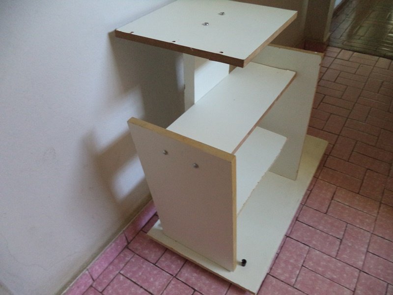 RACK SEMINOVO- R$ 70,00