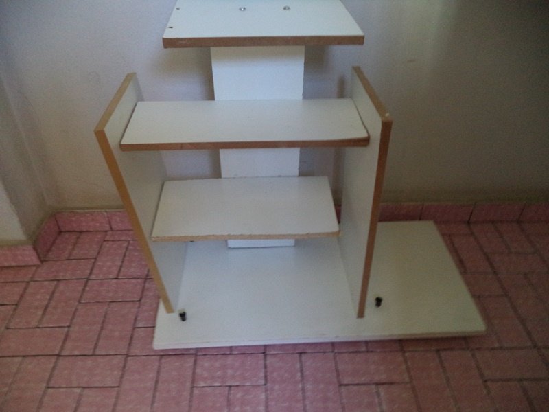 RACK SEMINOVO- R$ 70,00