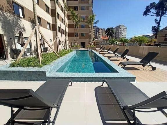 VENDO STUDIO NOVO EM CURITIBA