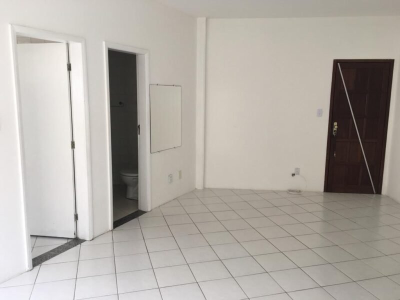 Vendo apartamento Kitnet 2 de Julho Salvador Bahia