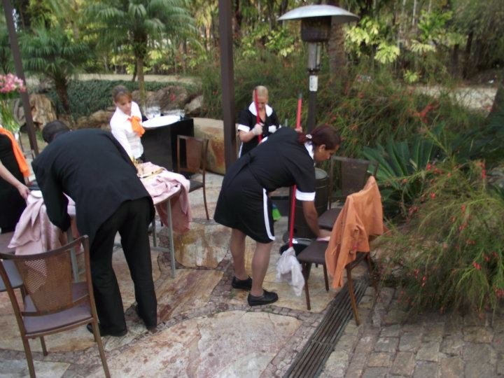 Esta precisando de serviço de limpeza em sua empresa , comercio , evento ou residencia?