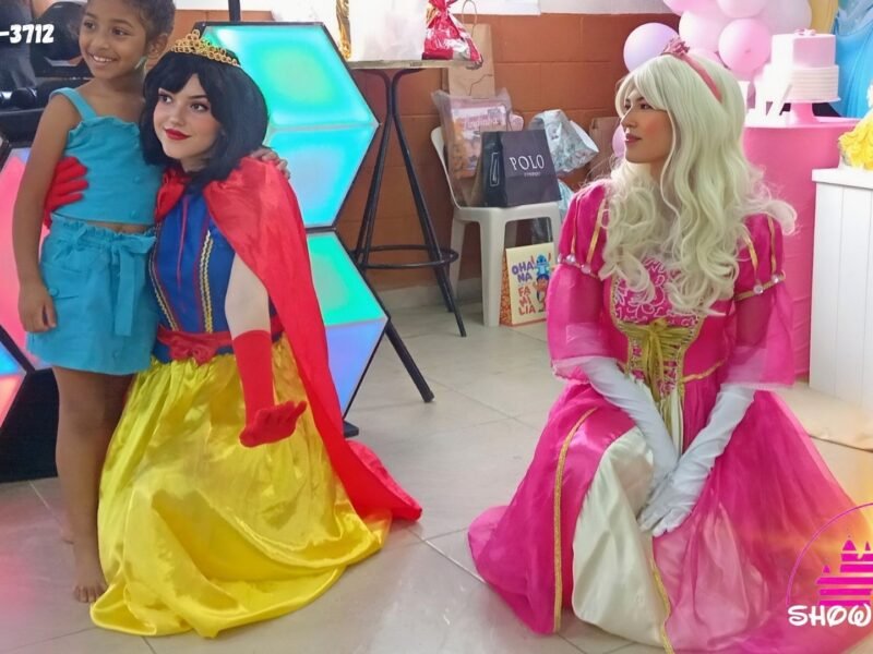 Show Cover Princesas da Disney animação de festas e eventos infantil (11) 97798-3712