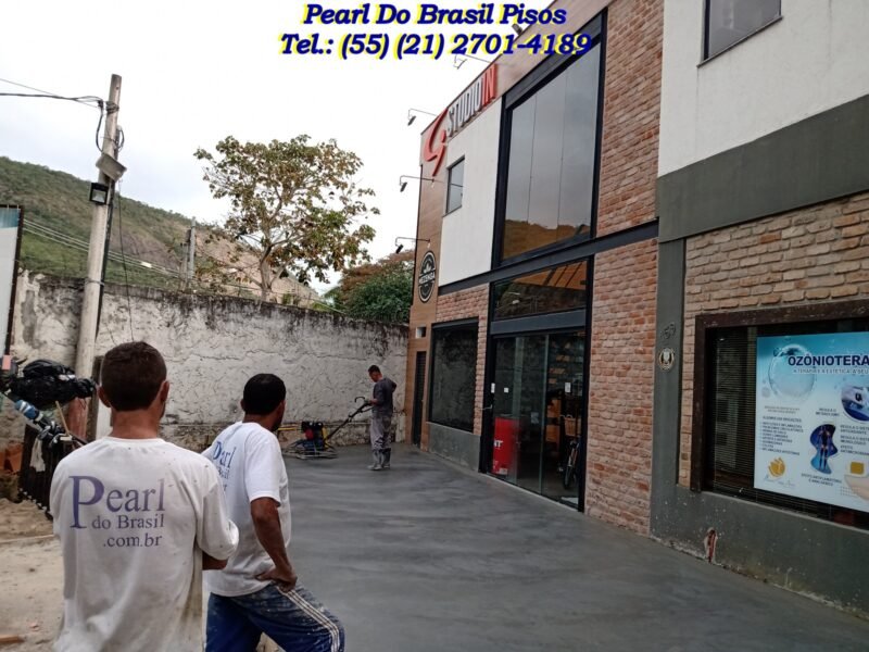 Aplicação De Pisos De Concreto Polido & Liso