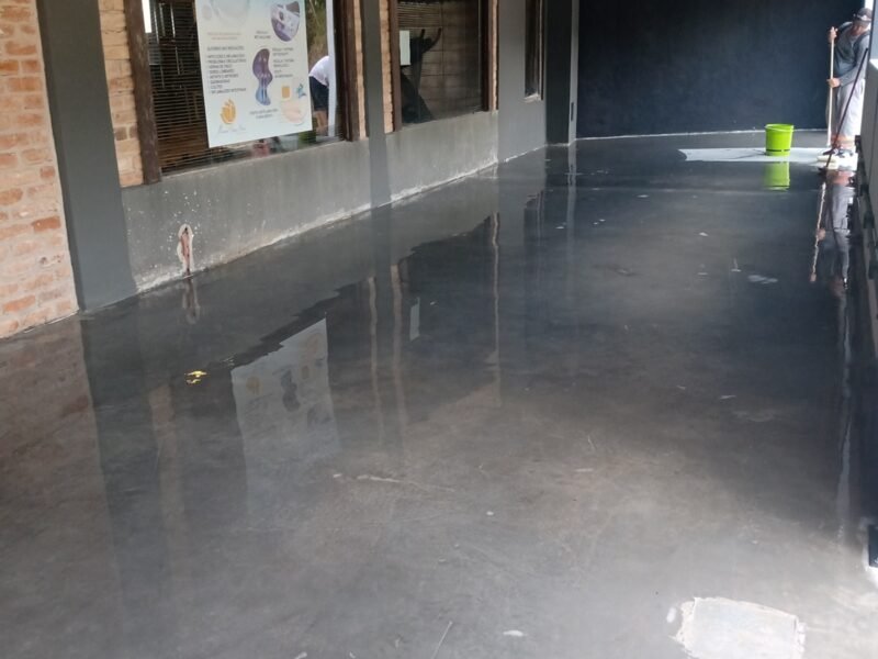 Aplicação De Pisos De Concreto Polido & Liso