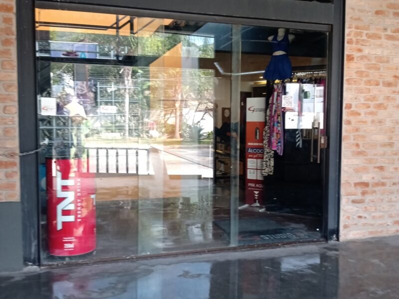Aplicação De Pisos De Concreto Polido & Liso