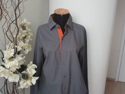 Camisa com revel laranja
