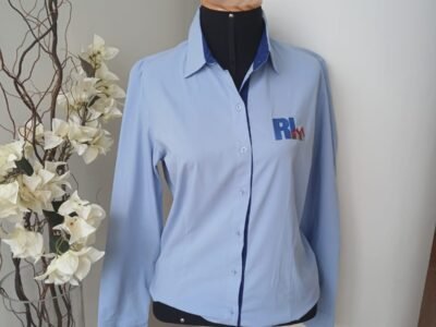 Camisa com seu logo