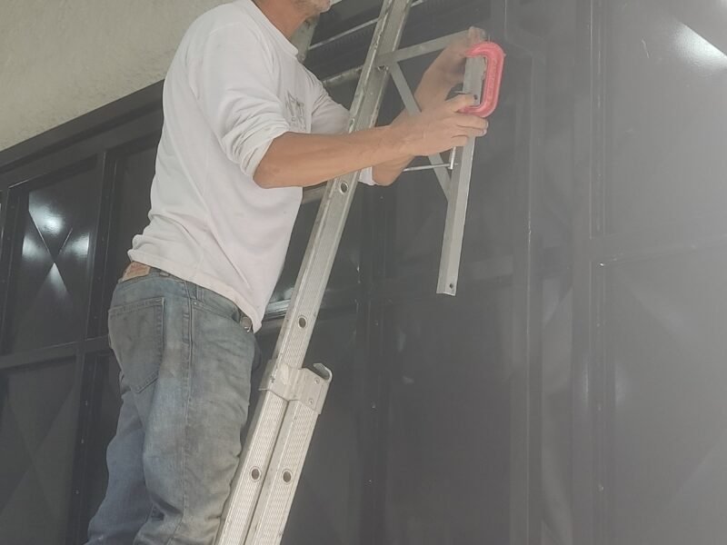 Praia Grande Reparos , Instalações e Conserto de Portões