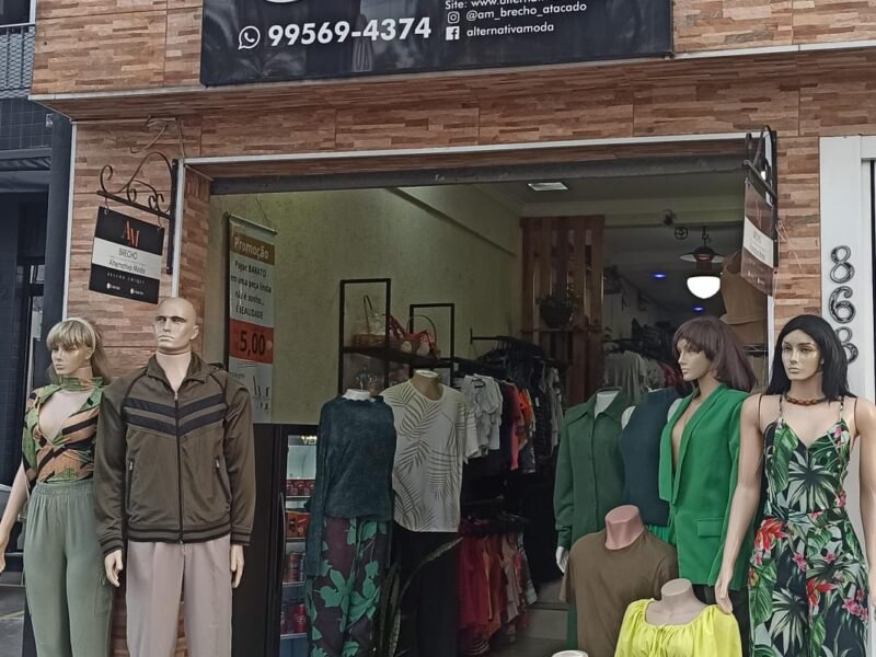 Fardos de Roupas Usadas para Brechós