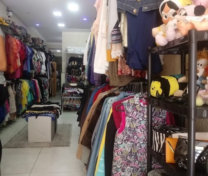 Fardos de Roupas Usadas para Brechós