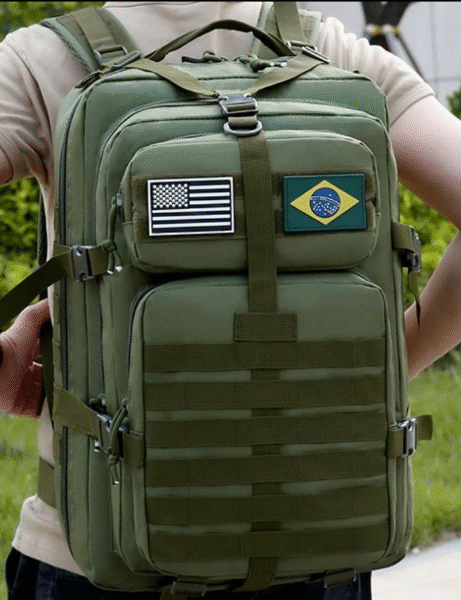 Mochila militar impermeável 50 litros