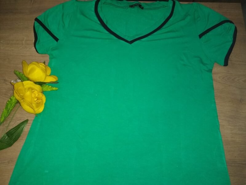 500 Peças de roupas infantis e feminina para brechós