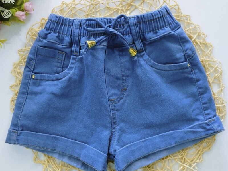 Dê uma olhada em Kit 2 Shorts Jeans Elástico Feminino Infantil Verão Lycra por R$88,00. Compre na Shopee agora! https://s.shopee.com.br/8V1LxRBfNf
