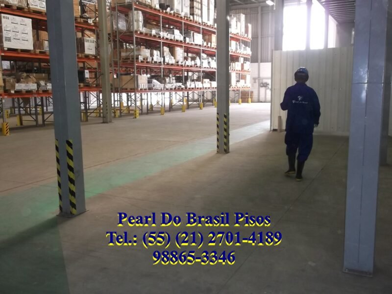 Pintura Epóxi De Piso Industrial Galpões Garagens Quadras