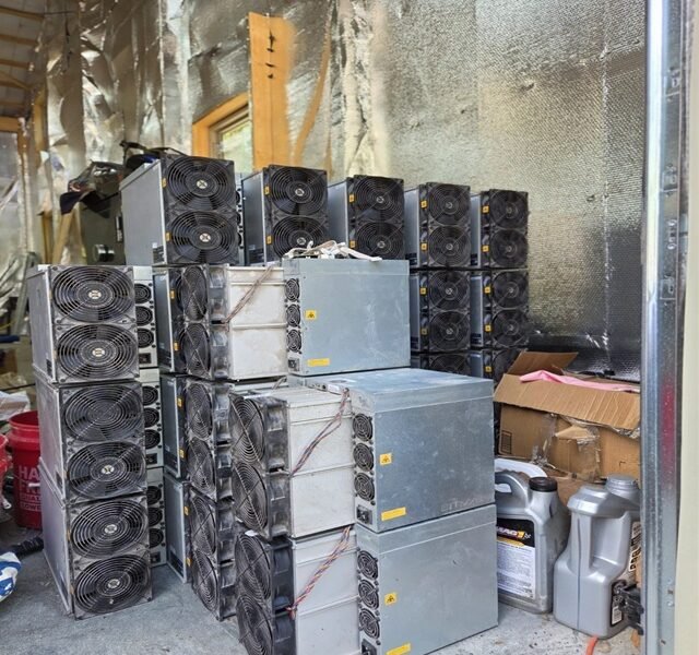 New/USED stock Bitmain S21 Pro 234THs SHa256 S21 XP BTC asic Miners